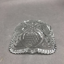 Load image into Gallery viewer, Vintage Square Glass Candy Dish (5x5x2) 2 available
