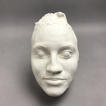 Load image into Gallery viewer, Vintage Plaster Cast Life/Death Mask Sculpture (9x6)
