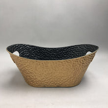 Load image into Gallery viewer, Oval Hammered Gold Metal Planter (15x8x6)
