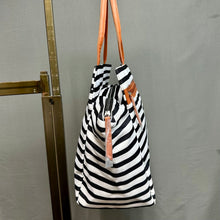 Load image into Gallery viewer, DSW Black &amp; White Stripe Nylon w/ Brown Faux Leather Accent Weekender Tote Purse (14x24x6")
