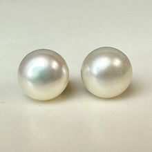 Load image into Gallery viewer, Freshwater Pearl Sterling Stud Earrings
