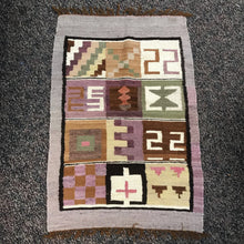 Load image into Gallery viewer, Vintage Peruvian Kilim Wool Weaving Rug with Fringe (35x24)
