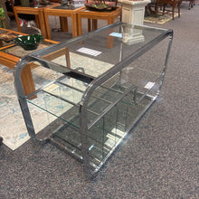 Load image into Gallery viewer, Glass / Metal Media Center (26x47x18)
