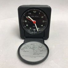 Load image into Gallery viewer, Brooks Brothers Miniature Travel Clock (3x2.5x2.75)
