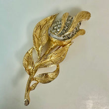 Load image into Gallery viewer, Vintage Brushed Goldtone Clear Rhinestone Flower Brooch Pin (3.25")
