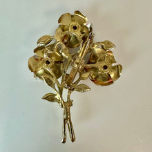 Load image into Gallery viewer, Vintage Goldtone Enamel Faux Pearl Floral Brooch Pin (2.5")

