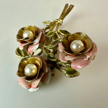Load image into Gallery viewer, Vintage Goldtone Enamel Faux Pearl Floral Brooch Pin (2.5")
