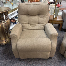 Load image into Gallery viewer, Flexsteel Power Recliner (39x33x35)
