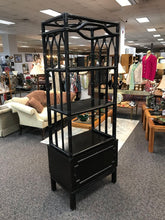 Load image into Gallery viewer, Display Shelf (80x30x22)
