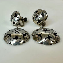 Load image into Gallery viewer, Vintage Sterling Ornate Shadowbox Dome Screw Back Earrings (1.75")
