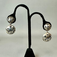 Load image into Gallery viewer, Vintage Sterling Ornate Shadowbox Dome Screw Back Earrings (1.75")
