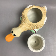 Load image into Gallery viewer, Duck Planter (3.5x10.5x5.5)
