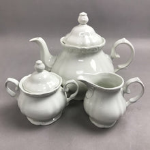 Load image into Gallery viewer, Vintage Porcelain Pontesa Chinamoda Ironstone 3 Piece Tea Set (6")
