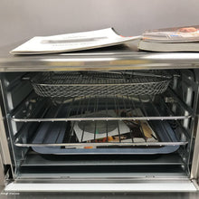 Load image into Gallery viewer, Emeril Lagasse Power AirFryer 360 Digital Screen Hot Air Fryer Oven
