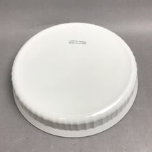 Load image into Gallery viewer, Corning Ware F-8-B 8 1/2" French White Quiche Pie Dish
