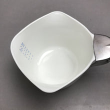 Load image into Gallery viewer, Corning Ware P-55-B Cornflower Blue Sauce Maker w/ Handle 1 Qt/4 Cups (4x7)
