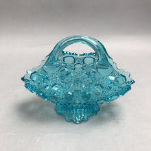 Load image into Gallery viewer, Vintage Italian Blue Art Glass Basket (5x6)
