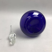 Load image into Gallery viewer, Cobalt Blue Decanter with Clear Teardrop Stopper (14")
