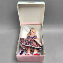 Load image into Gallery viewer, Madame Alexander Doll # 34320 - American Flag Wendy (8")
