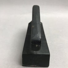 Load image into Gallery viewer, Rare Colonial Williamsburg Restoration Cast Flat Iron Virginia Metalcrafters (4x4.5x2.5)
