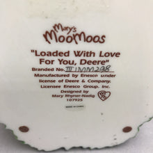 Load image into Gallery viewer, Mary’s Moo Moos John Deere Figurine Loaded With Love For You Deere Enesco (4")
