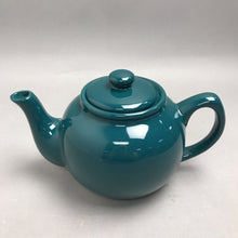 Load image into Gallery viewer, Price Kensington Teapot Stoneware 4-cup Glossy Jade Green
