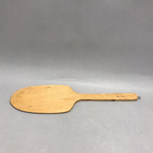 Load image into Gallery viewer, Wooden Pizza Peel Made in France (15x4.5)
