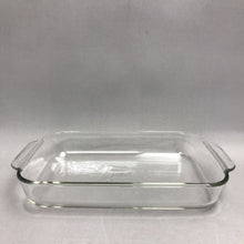 Load image into Gallery viewer, Pyrex 2 Qt 232 Clear Rectangular Baking Dish OvenWare (2 Available)
