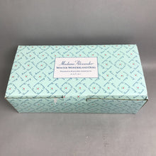 Load image into Gallery viewer, Madame Alexander for Danbury Mint Porcelain Doll - Winter Wonderland (~15") (As-Is; Heel Broke)
