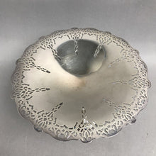 Load image into Gallery viewer, Arras Pattern Bendict Plate 2509 Silverplate Pedestal Dish (5x8)
