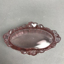 Load image into Gallery viewer, Vintage Fenton Rose Pink Glass Cabbage Covered Footed Vanity Trinket Box (2x4x3)
