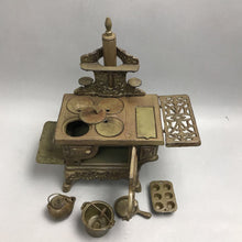 Load image into Gallery viewer, Vintage Crescent Salesmens Sample Large Miniature Cast Iron Cook Stove with Accessories(12")
