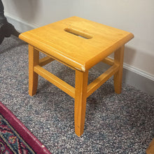 Load image into Gallery viewer, Foot Stool (13x13x13)
