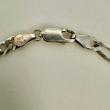 Load image into Gallery viewer, Italian Sterling Figaro Chain Bracelet (7.5")
