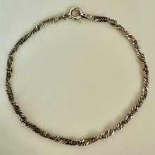 Load image into Gallery viewer, Italian Sterling Singapore Chain Bracelet (7")
