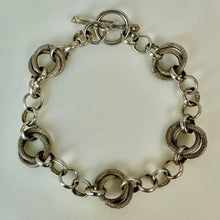 Load image into Gallery viewer, Sterling Textured Double Rolo Link Toggle Bracelet (8")
