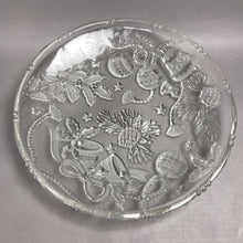 Load image into Gallery viewer, Mikasa Clear Glass Holiday Round Serving Platter (15")

