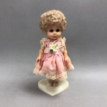 Load image into Gallery viewer, Vintage Vogue Ginny Doll (8.5")
