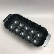 Load image into Gallery viewer, Nordic Ware - Pro Cast Non-Stick Bundt Loaf Pan - 9 Cups (13x6x3)

