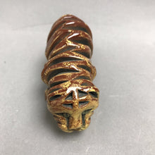 Load image into Gallery viewer, Vintage Artesania Rinconada Clay Tiger Figurine (4")
