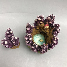 Load image into Gallery viewer, Harmony Kingdom Snapdragon Lord Byron's Harmony Garden (3")
