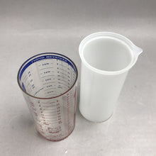 Load image into Gallery viewer, Pampered Chef Measure All 2 Cup Wet Dry Solid Measuring Cup (6x3)
