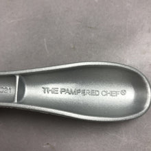 Load image into Gallery viewer, Pampered Chef Garlic Press (7")
