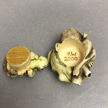 Load image into Gallery viewer, Harmony Kingdom Lover's Leap 2000, Frogs Trinket Box (2")
