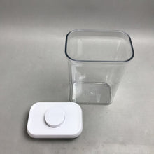 Load image into Gallery viewer, OXO Good Grips POP Container 2.5 Qt Airtight Pantry Storage (9.5x6x4)
