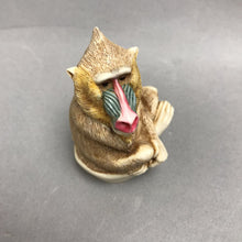 Load image into Gallery viewer, Harmony Kingdom Up To Scratch Baboon UK Made Box Figurine (3")
