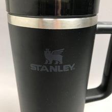 Load image into Gallery viewer, Stanley 40 oz Stainless Steel H2.0 FlowState Quencher Tumbler Black 2.0 (10.5")
