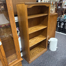 Load image into Gallery viewer, Bookshelf AS IS (61x32x19)
