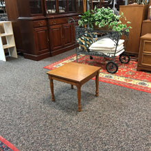 Load image into Gallery viewer, Ethan Allen End Table AS IS (18x18x15)
