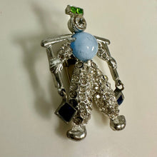 Load image into Gallery viewer, Vintage Dujay Dutch Boy &amp; Girl Rhinestone Jelly Belly Fur Collar Clip Set As-Is (1.5")
